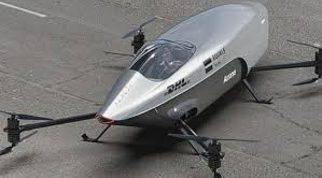Dünyada Bir İlk Olan İnsansız Elektrikli Uçan Yarış Otomobili Üretildi